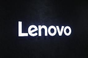 Lenovo Japan Sign and Logo